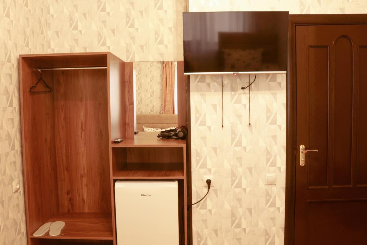 Styopa Hotel エレバン エクステリア 写真