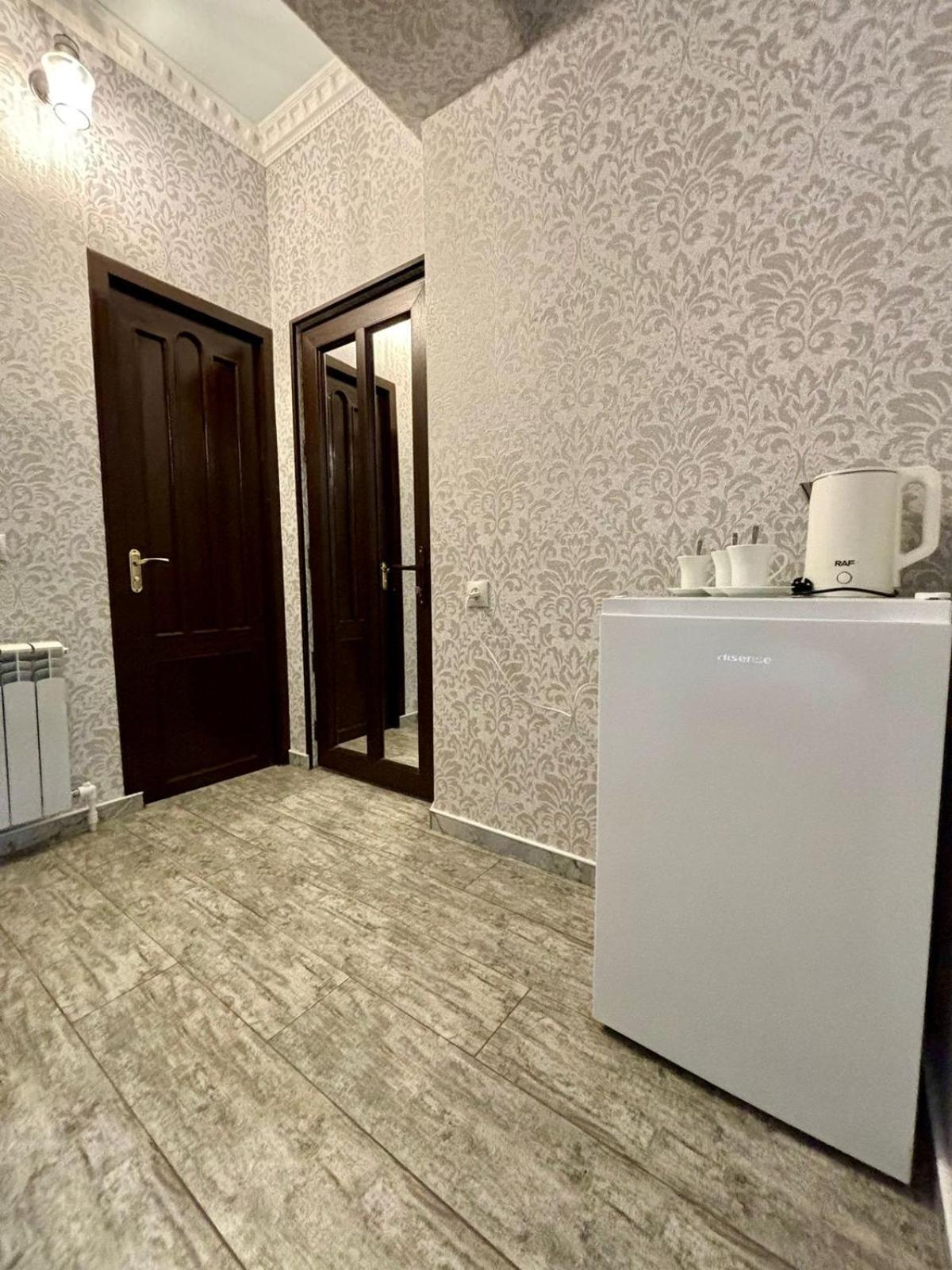 Styopa Hotel エレバン エクステリア 写真